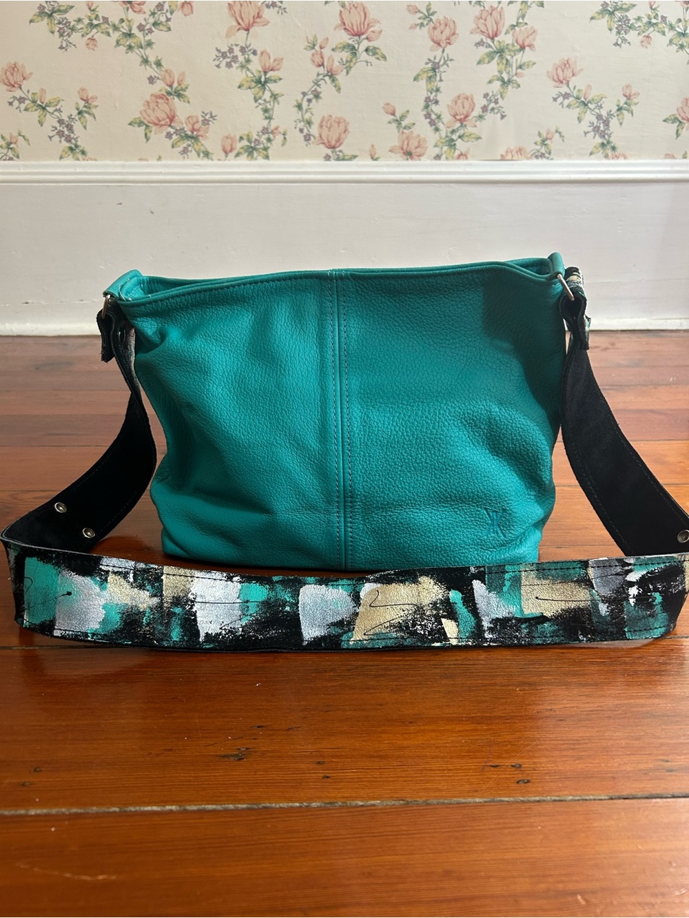 Katie Kalsi Teal Leather Handbag w/ Hand-Painted Strap — Autographed! 👽🧡
